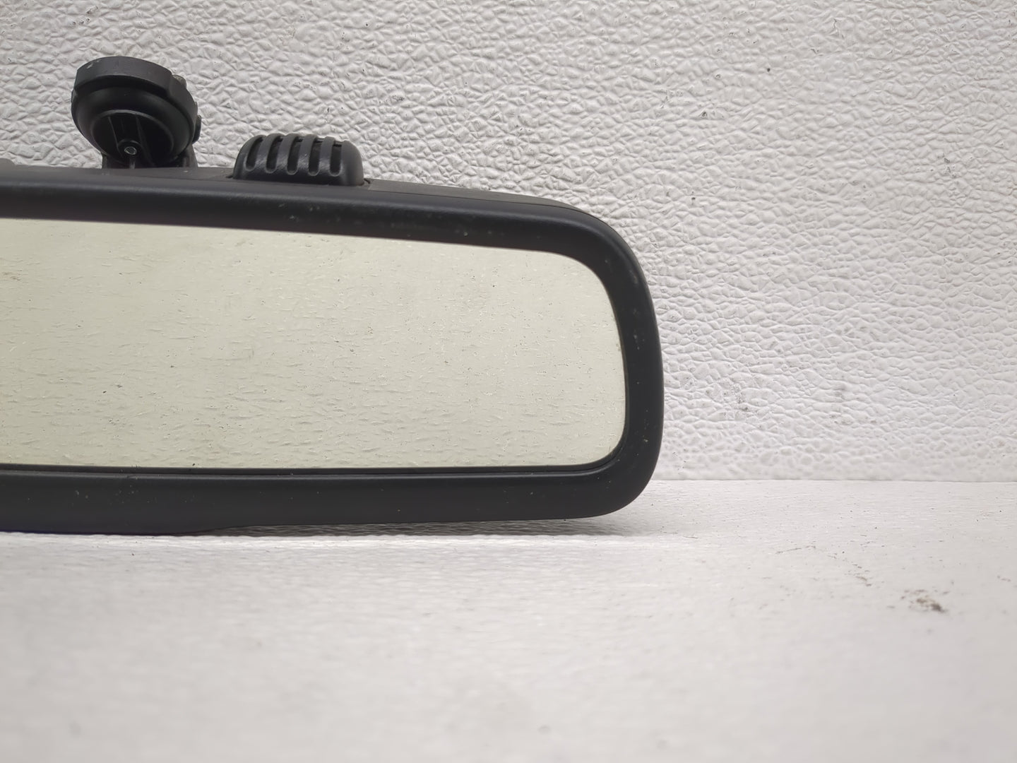 2019 Dodge Caravan Interior Rear View Mirror Replacement OEM P/N:E11028017 Fits Fits 2018 2020 OEM Used Auto Parts - Oemused