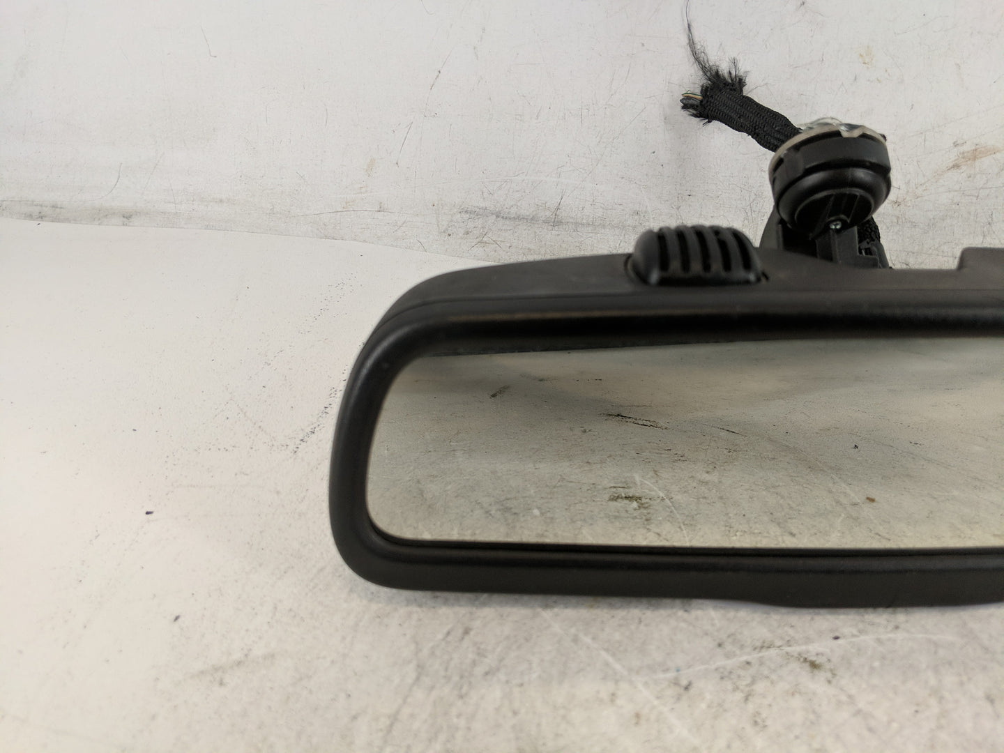 2019 Dodge Caravan Interior Rear View Mirror Replacement OEM Fits Fits 2018 2020 OEM Used Auto Parts - Oemusedautoparts1.com