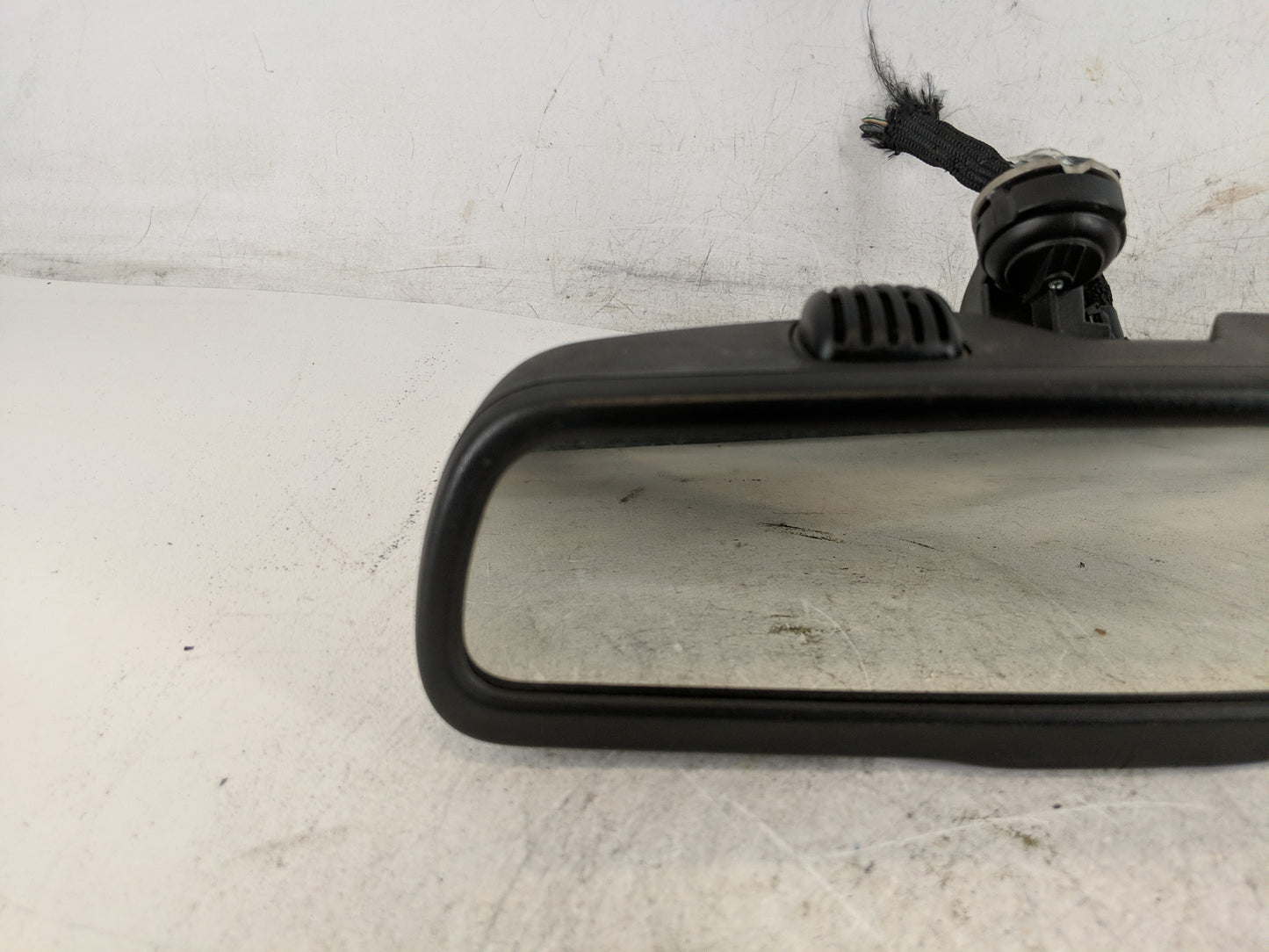 2019 Dodge Caravan Interior Rear View Mirror Replacement OEM Fits Fits 2018 2020 OEM Used Auto Parts - Oemusedautoparts1.com