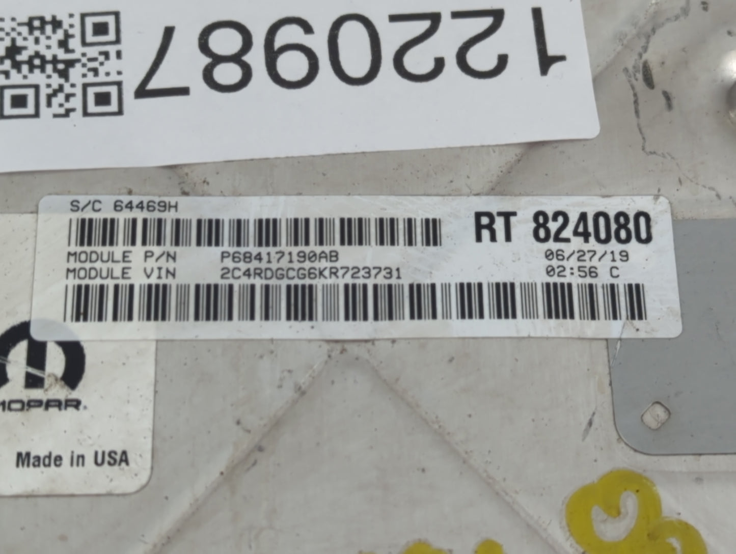 2019 Dodge Caravan PCM Engine Control Computer ECU ECM PCU OEM P/N:P68243295AB Fits Fits 2016 2017 2018 2020 OEM Used Auto P