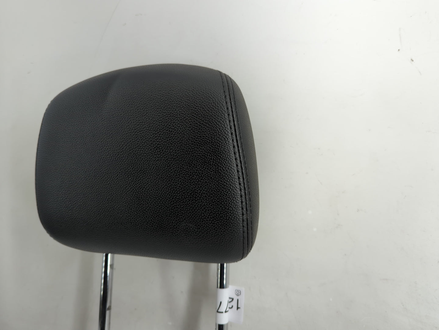 2019 Dodge Caravan Headrest Head Rest Rear Seat Fits OEM Used Auto Parts - Oemusedautoparts1.com