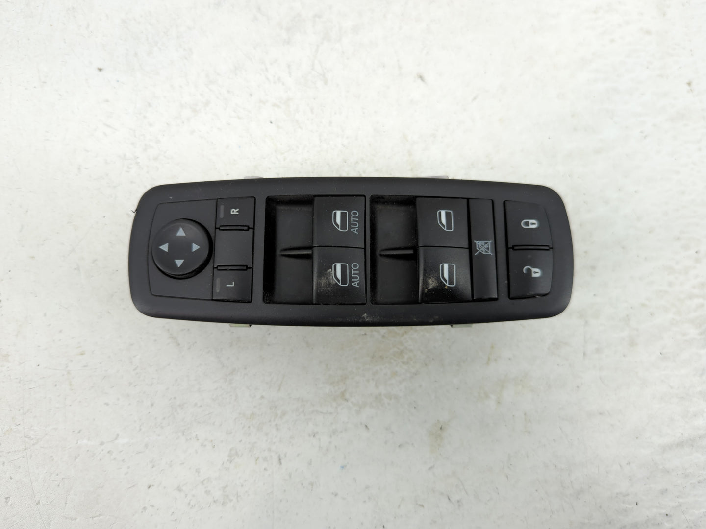 2019 Dodge Caravan Master Power Window Switch Replacement Driver Side Left P/N:10136342 68298871AA Fits OEM Used Auto Parts 