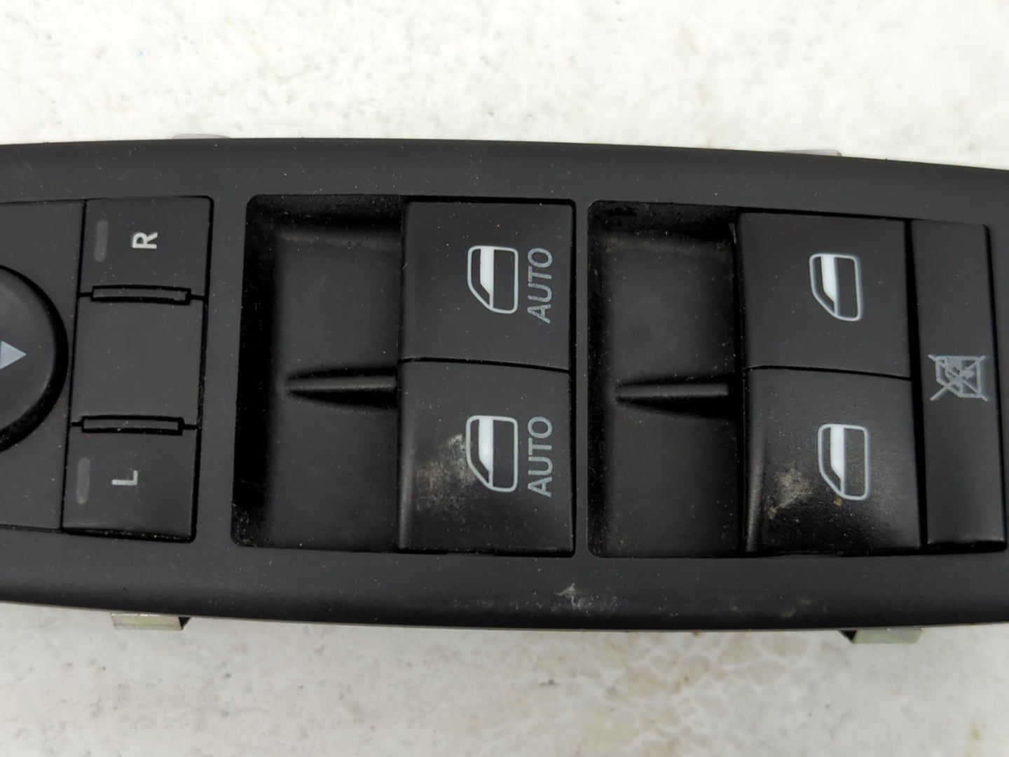 2019 Dodge Caravan Master Power Window Switch Replacement Driver Side Left P/N:10136342 68298871AA Fits OEM Used Auto Parts 