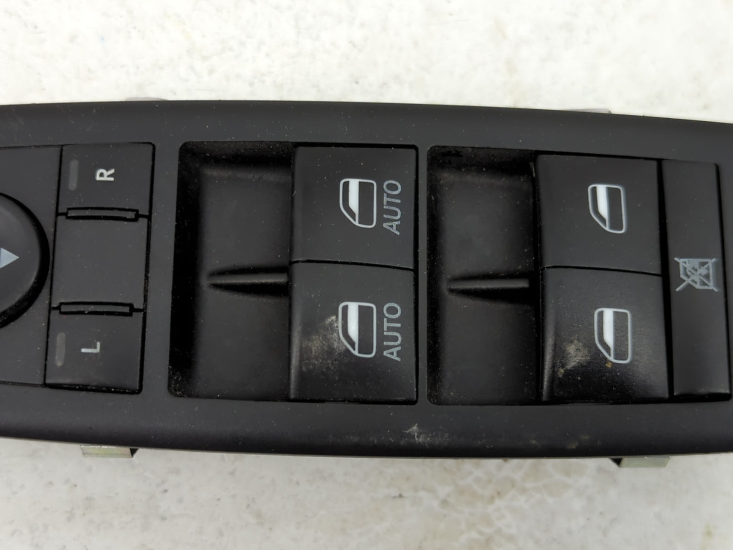 2019 Dodge Caravan Master Power Window Switch Replacement Driver Side Left P/N:10136342 68298871AA Fits OEM Used Auto Parts 