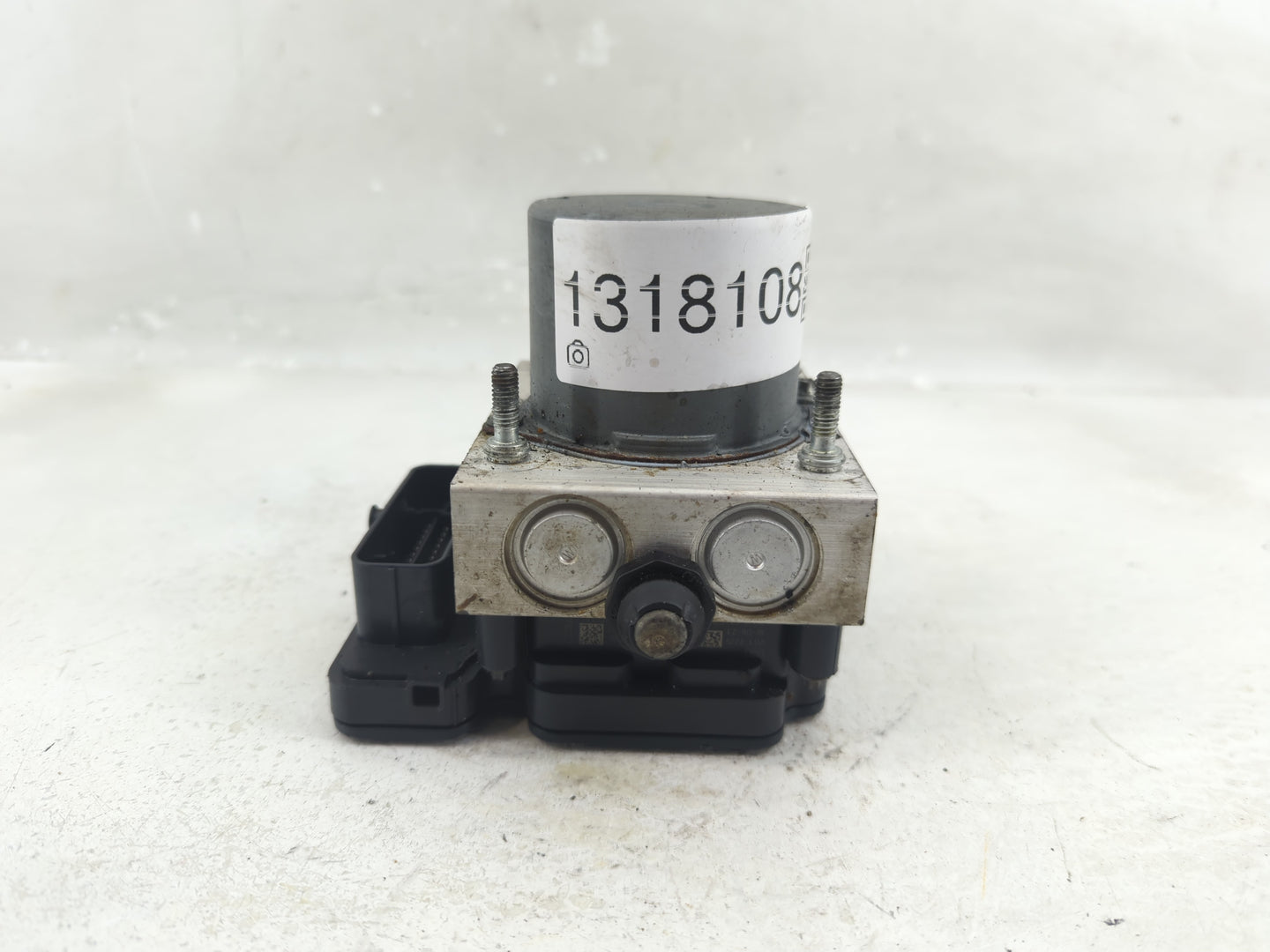 2019 Dodge Caravan ABS Pump Control Module Replacement P/N:P68443867AA Fits Fits 2015 2016 2017 2018 2020 OEM Used Auto Part