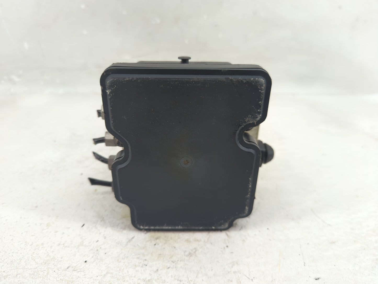 2019 Dodge Caravan ABS Pump Control Module Replacement P/N:P68443867AA Fits Fits 2015 2016 2017 2018 2020 OEM Used Auto Part