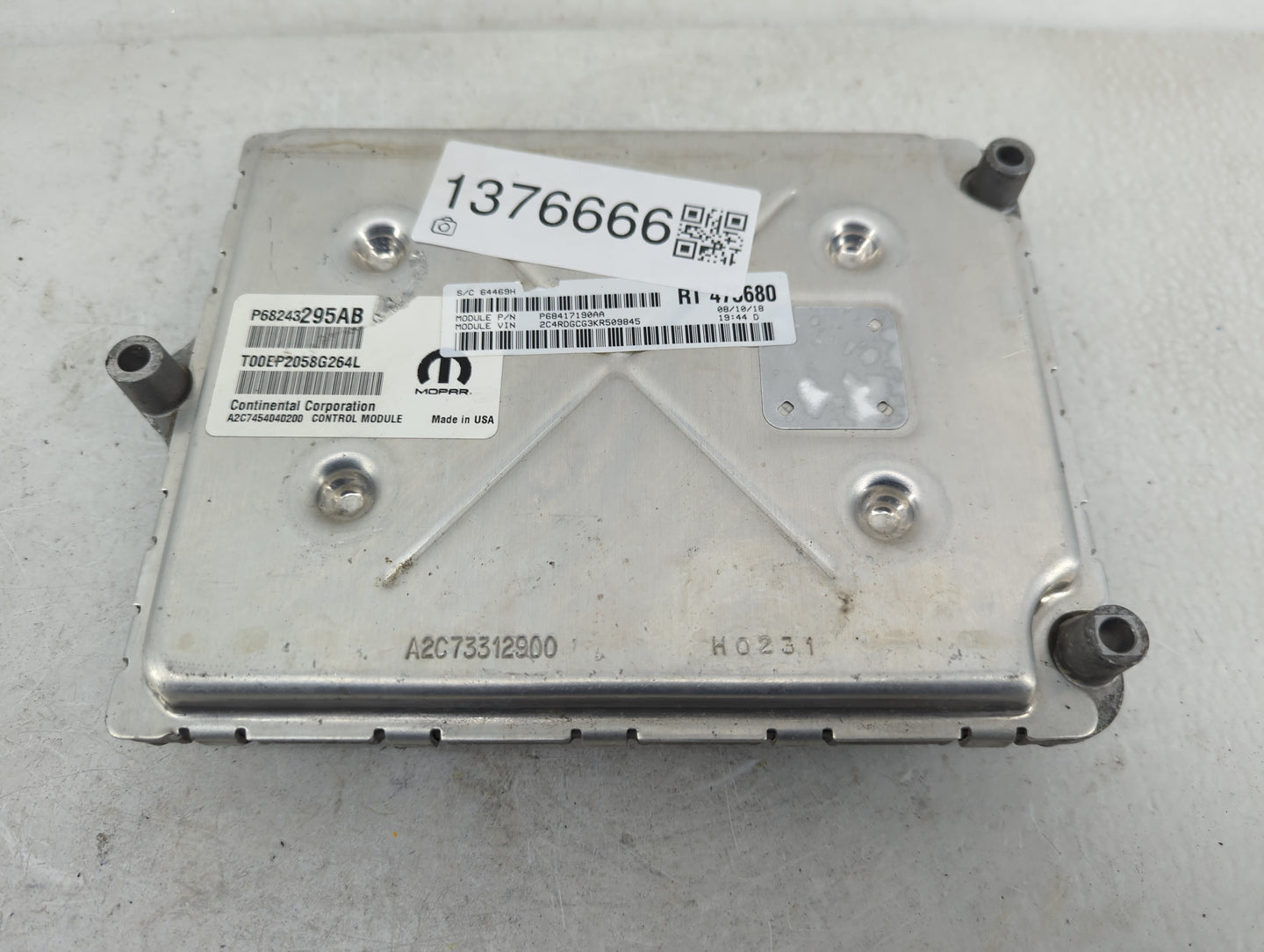 2019 Dodge Caravan PCM Engine Control Computer ECU ECM PCU OEM P/N:P68417190AA P68243295AB Fits Fits 2016 2017 2018 2020 OEM