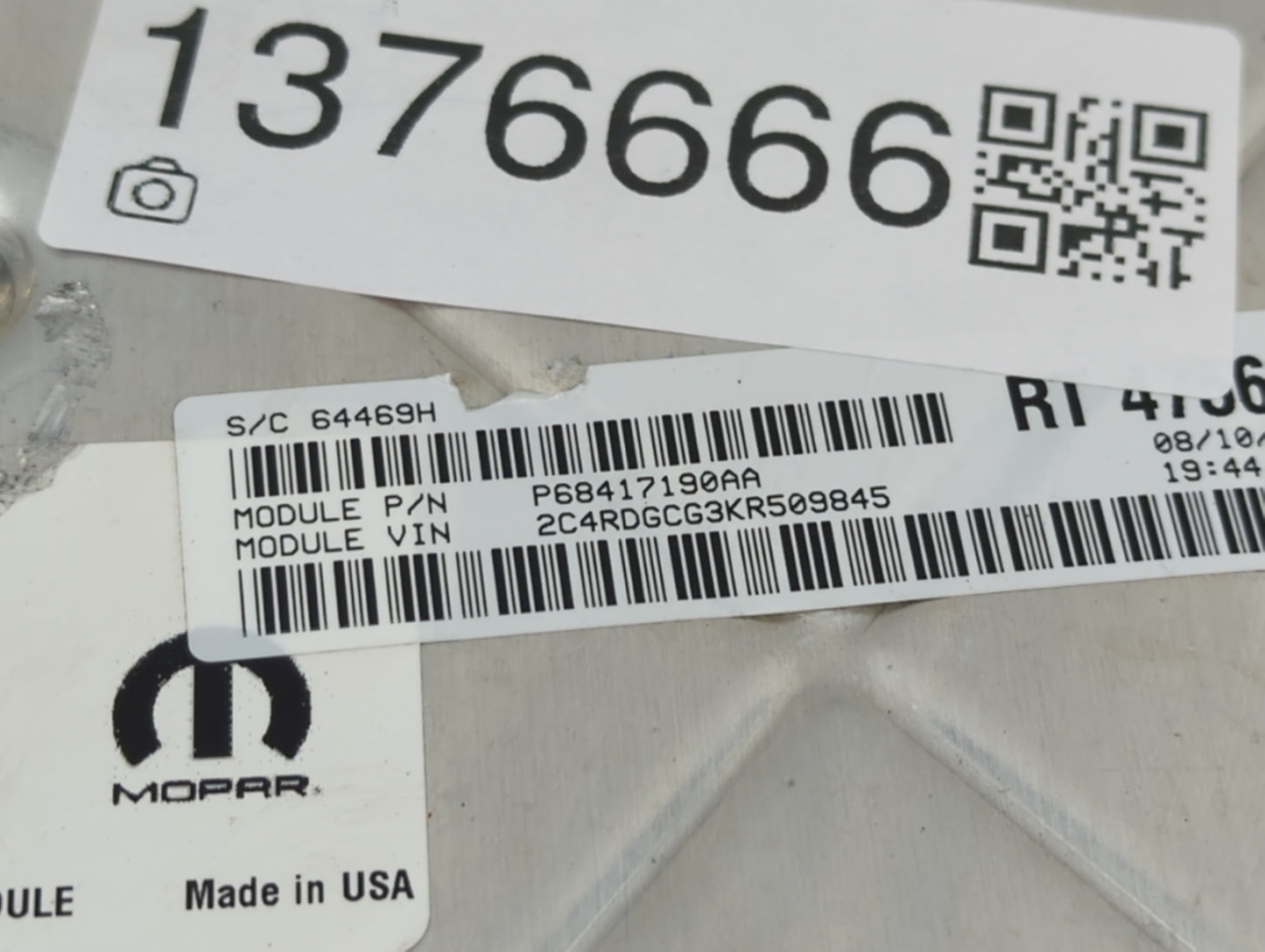 2019 Dodge Caravan PCM Engine Control Computer ECU ECM PCU OEM P/N:P68417190AA P68243295AB Fits Fits 2016 2017 2018 2020 OEM
