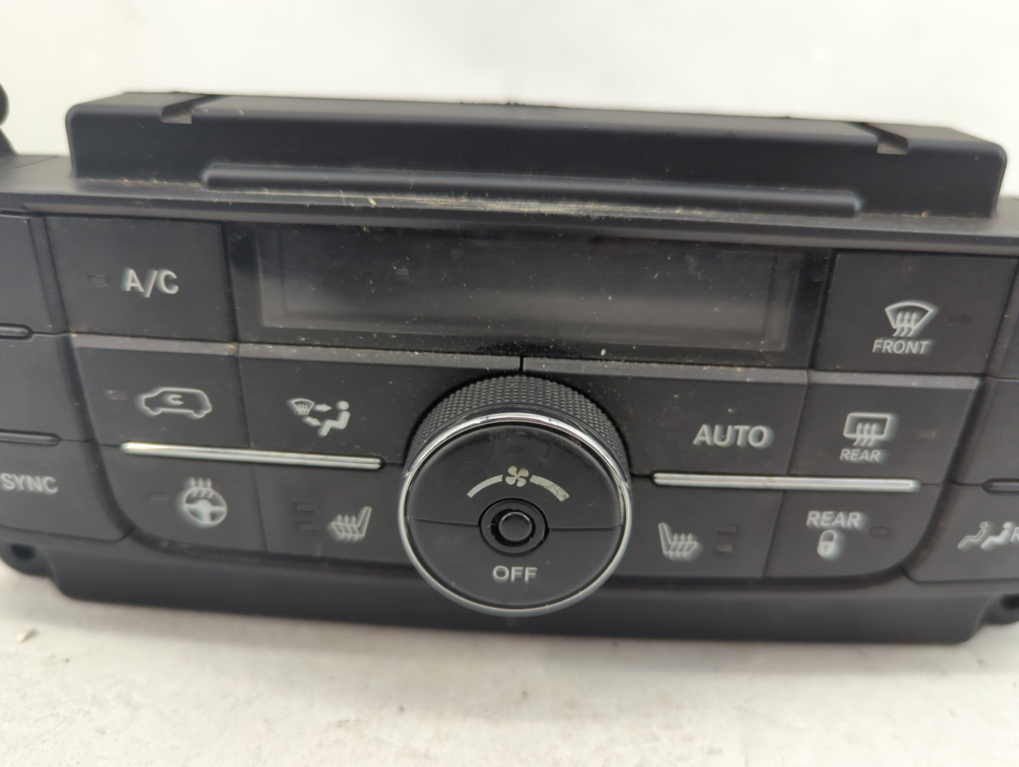 2019 Dodge Caravan Climate Control Module Temperature AC/Heater Replacement P/N:55111367AI Fits OEM Used Auto Parts - Oemuse