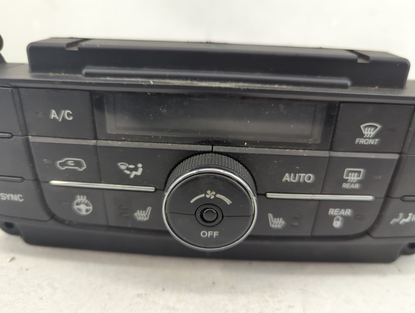 2019 Dodge Caravan Climate Control Module Temperature AC/Heater Replacement P/N:55111367AI Fits OEM Used Auto Parts - Oemuse