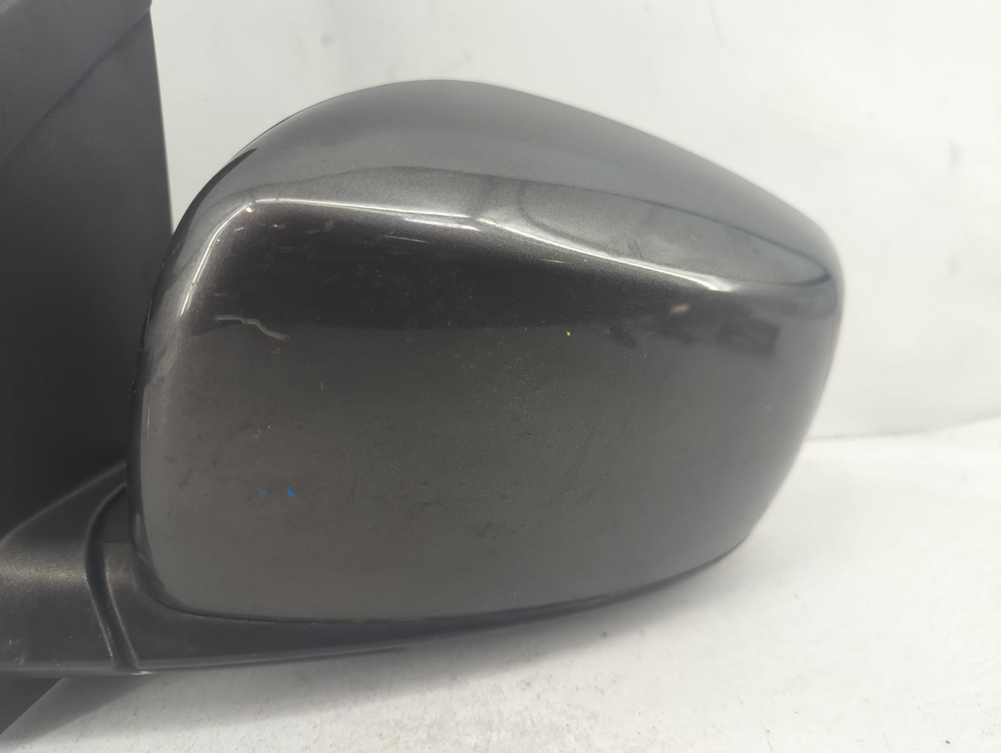 2019 Dodge Caravan Driver Side View Mirror - Left Door Mirror OEM Used - Oemusedautoparts1.com