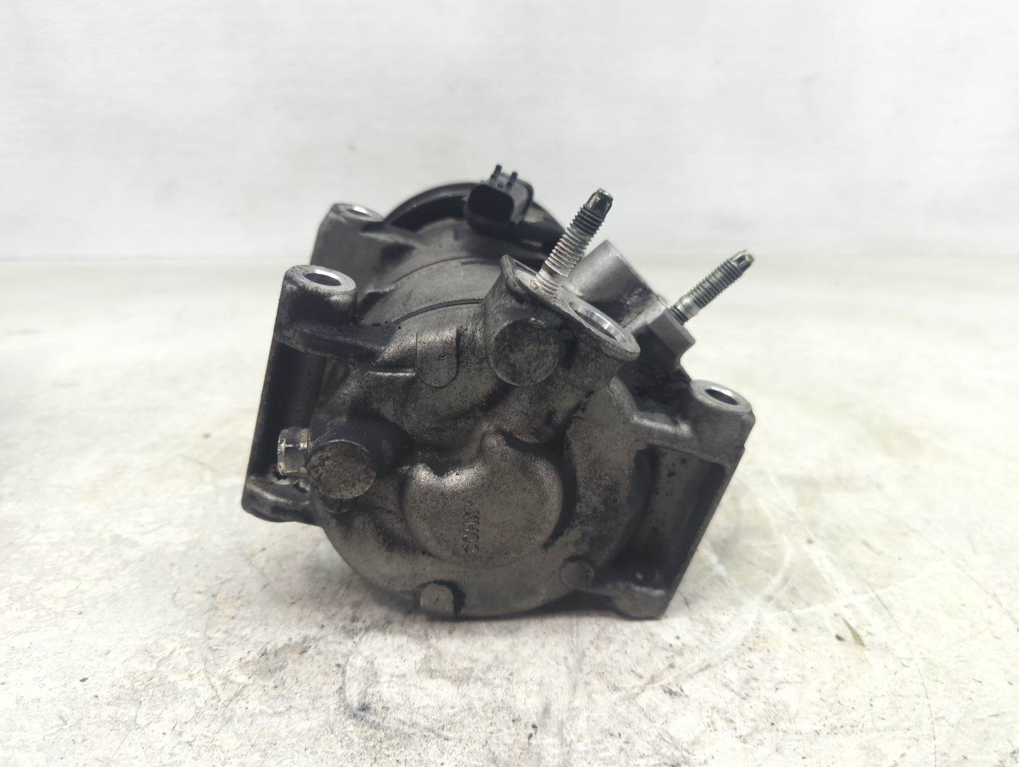 Dodge Caravan Air Conditioning A/c Ac Compressor Oem - Oemusedautoparts1.com