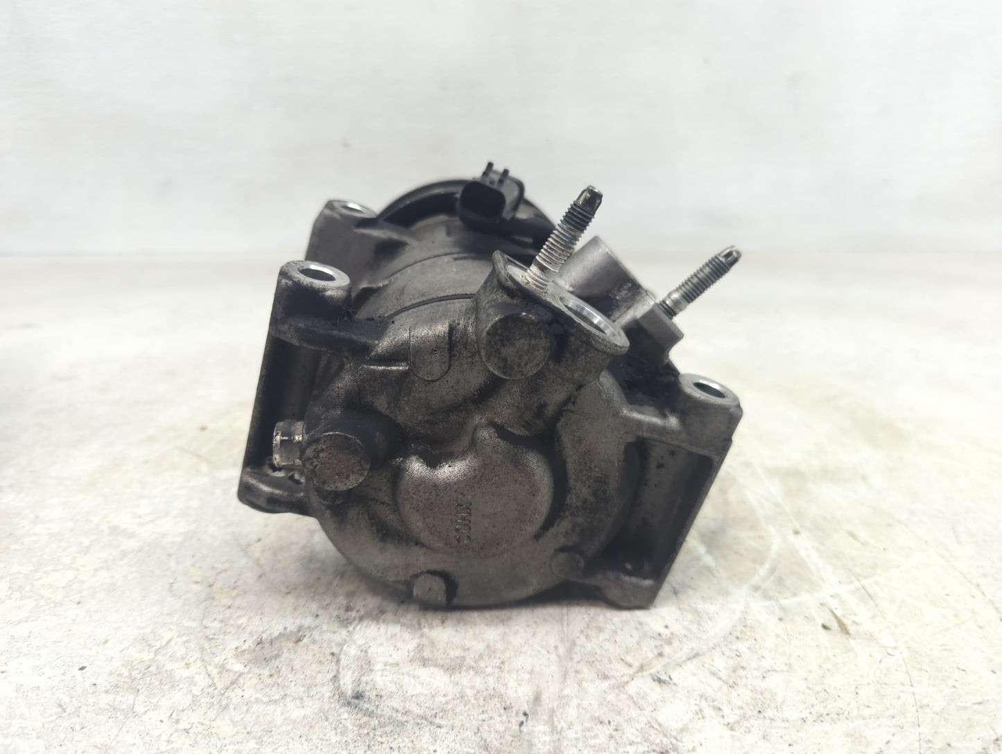 Dodge Caravan Air Conditioning A/c Ac Compressor Oem - Oemusedautoparts1.com