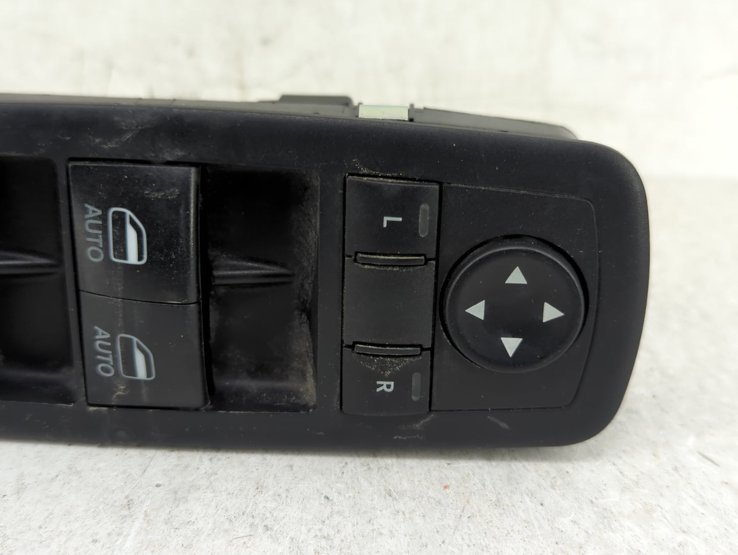 2019 Dodge Caravan Master Power Window Switch Replacement Driver Side Left P/N:68298871AA Fits OEM Used Auto Parts - Oemused