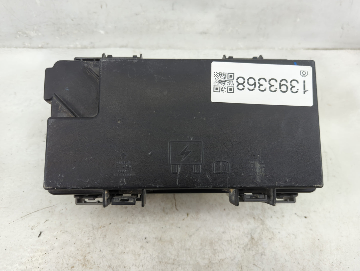 Dodge Caravan Fusebox Fuse Box Relay Module Tipm R62337-001 - Oemusedautoparts1.com