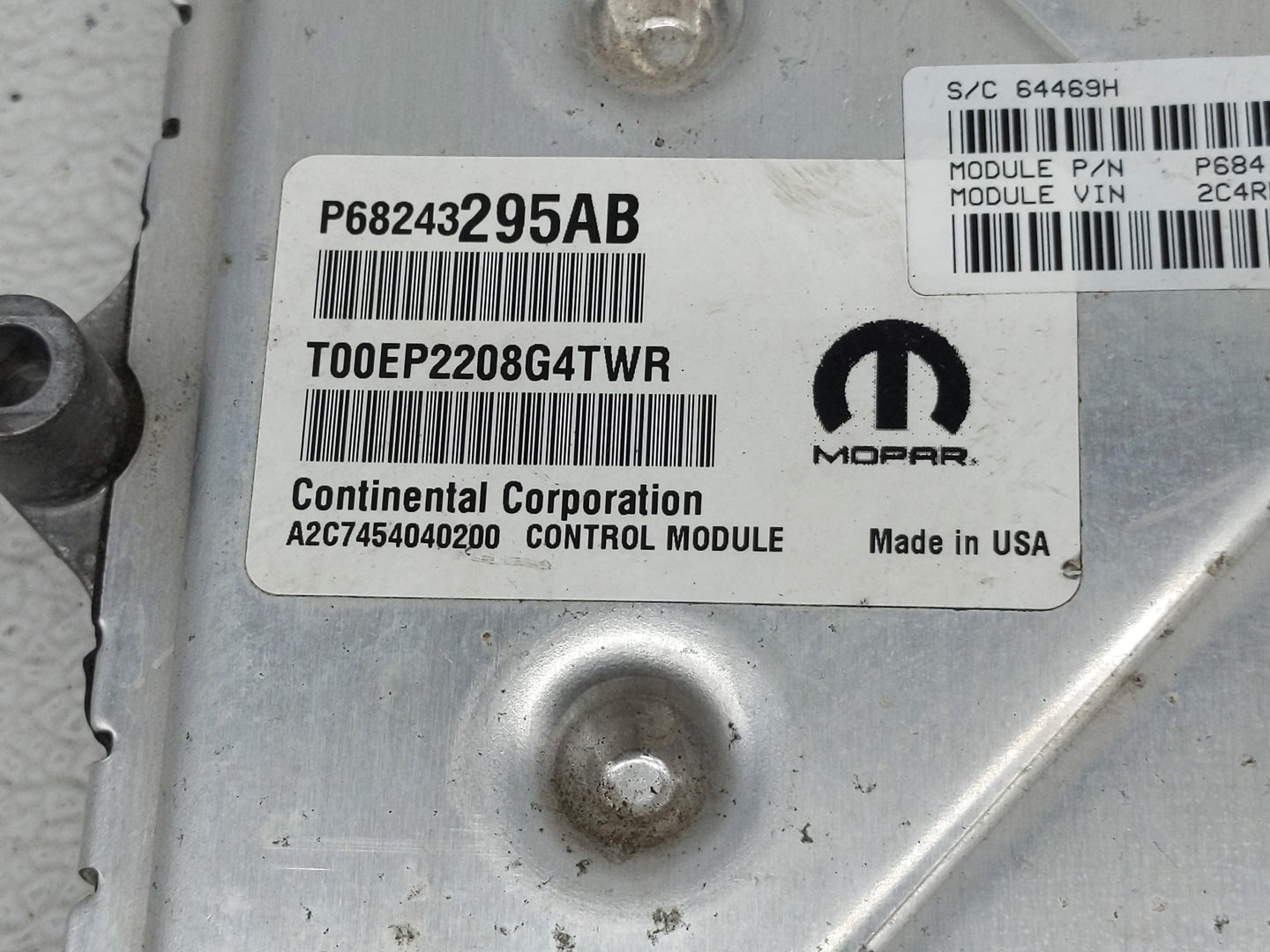 2019 Dodge Caravan PCM Engine Control Computer ECU ECM PCU OEM P/N:P68417190AA P68243295AB Fits Fits 2016 2017 2018 2020 OEM