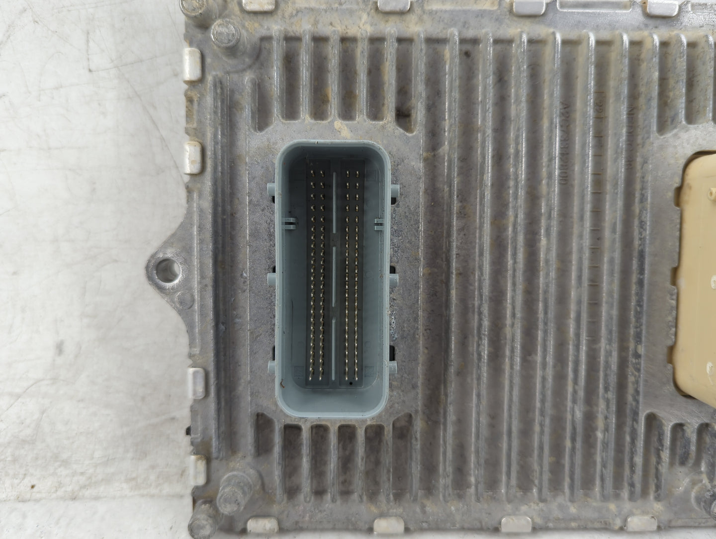 2019 Dodge Caravan PCM Engine Control Computer ECU ECM PCU OEM P/N:68243295AB Fits Fits 2016 2017 2018 2020 OEM Used Auto Pa
