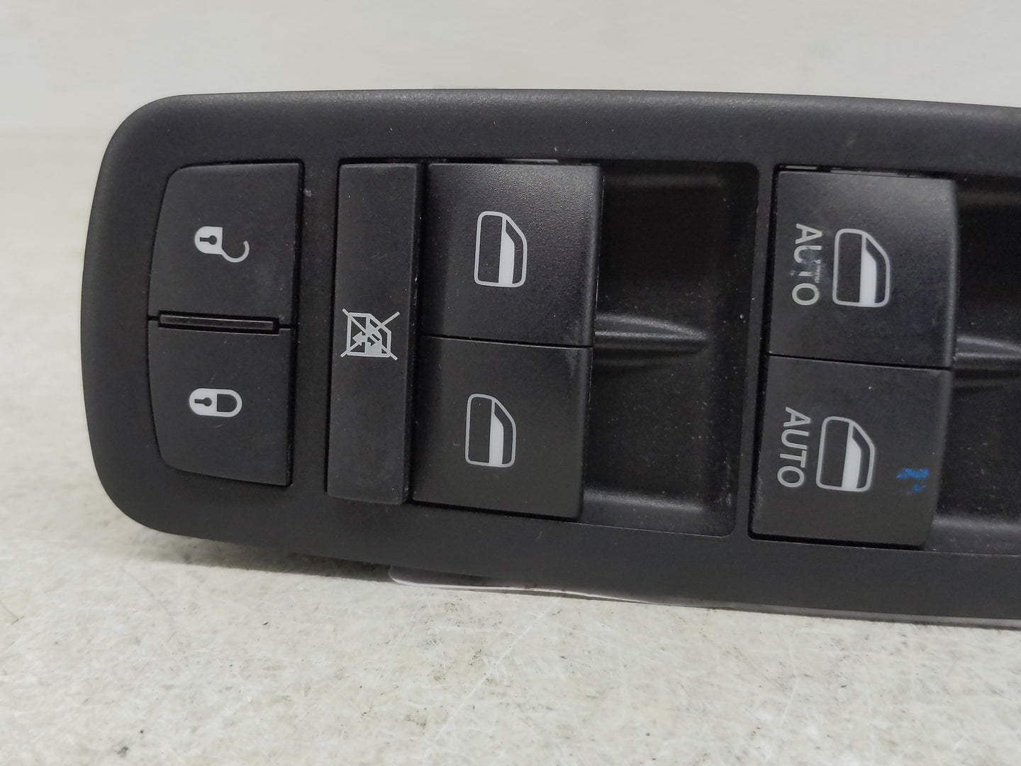 2019 Dodge Caravan Master Power Window Switch Replacement Driver Side Left P/N:68298866AA Fits OEM Used Auto Parts - Oemused