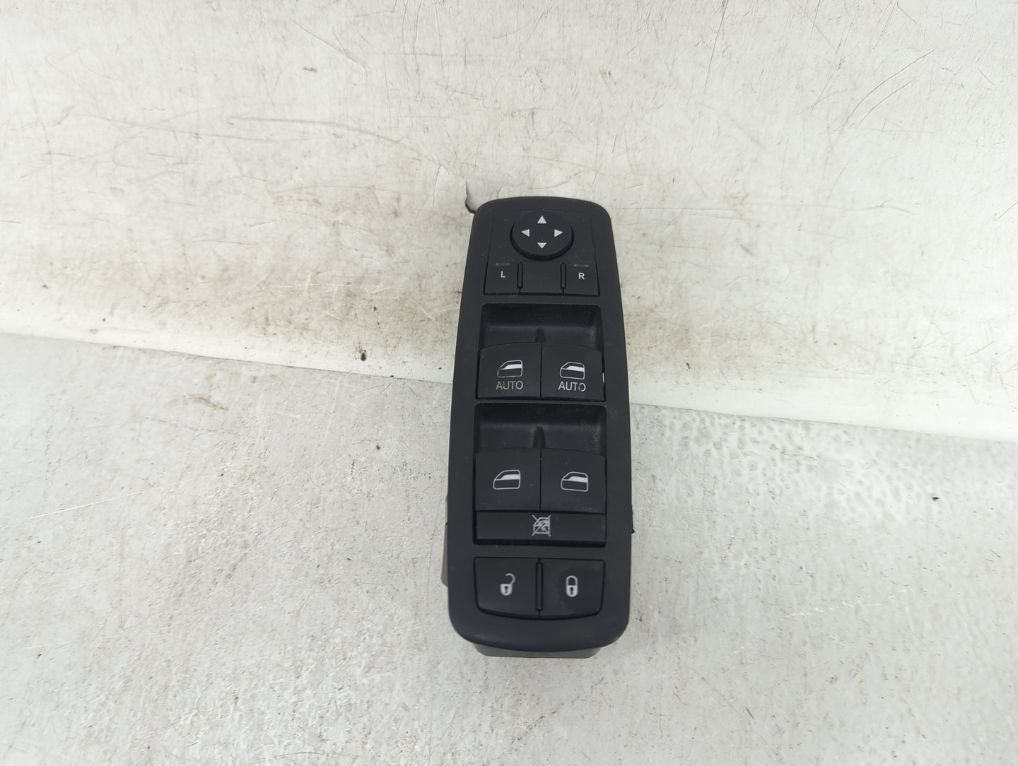 2019 Dodge Caravan Master Power Window Switch Replacement Driver Side Left P/N:30S10136342 Fits OEM Used Auto Parts - Oemuse