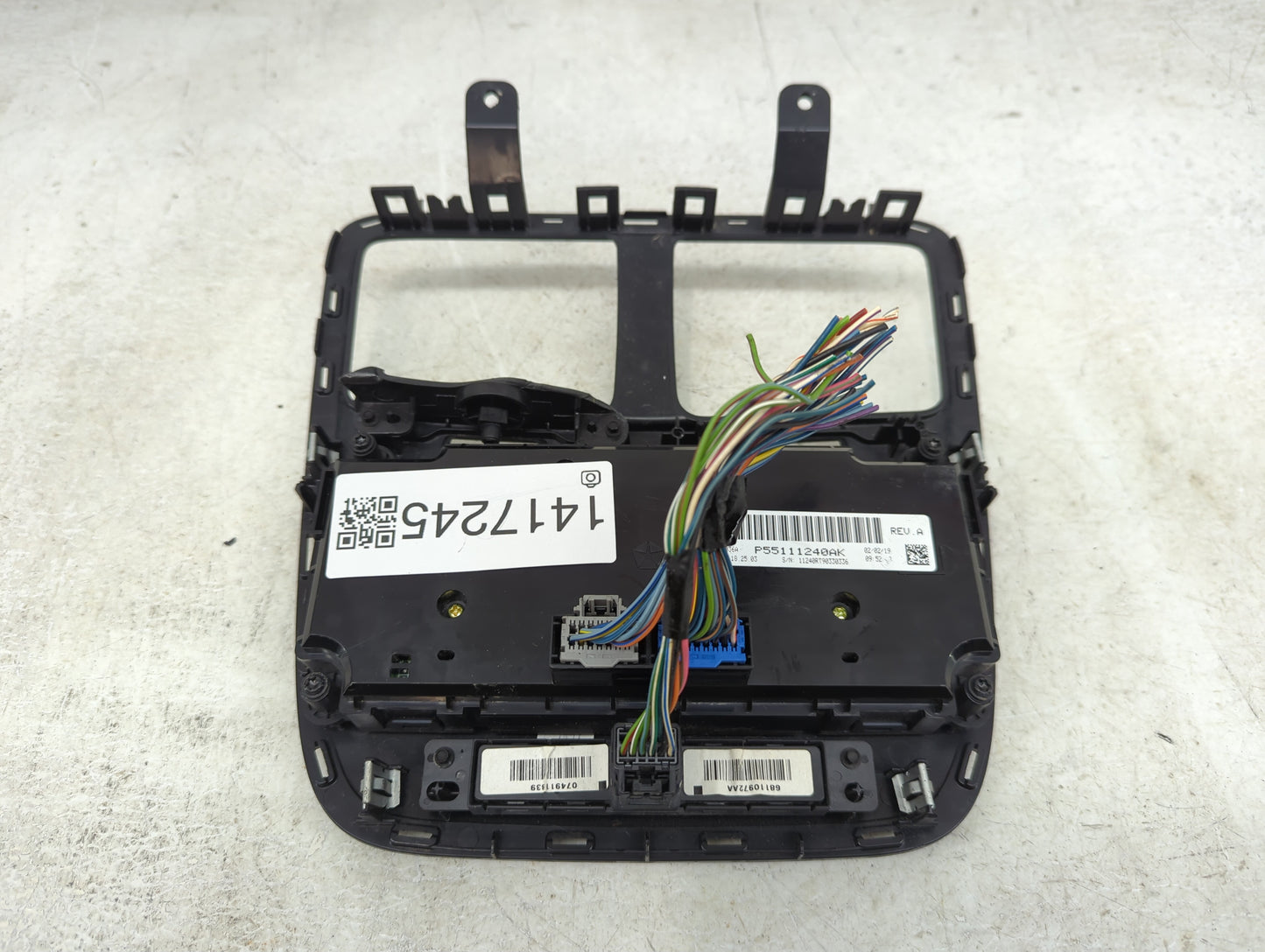 2019 Dodge Caravan Climate Control Module Temperature AC/Heater Replacement P/N:P55111240AK Fits OEM Used Auto Parts - Oemus