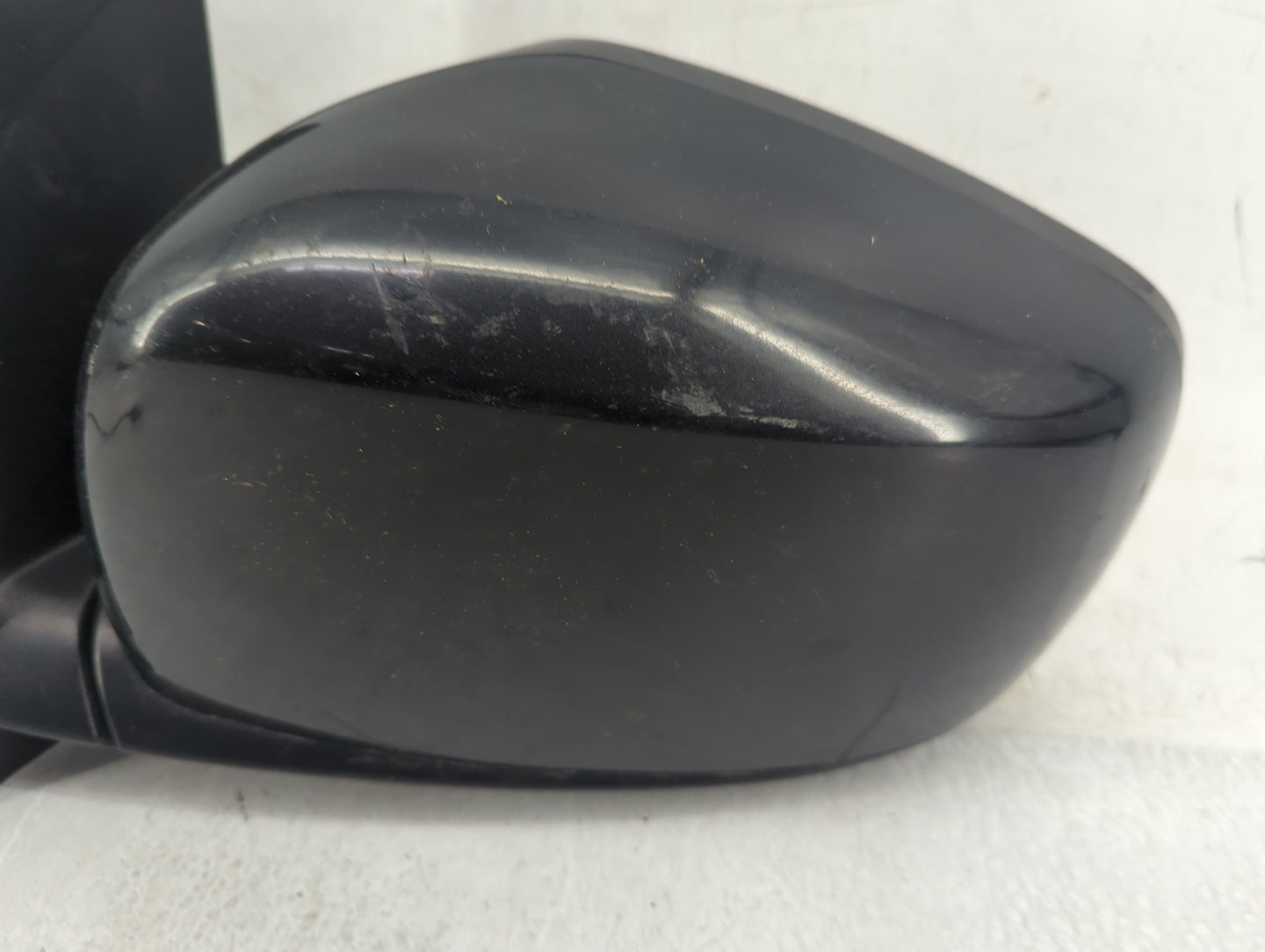 2019 Dodge Caravan Driver Side View Mirror - Left Door Mirror OEM Used - Oemusedautoparts1.com