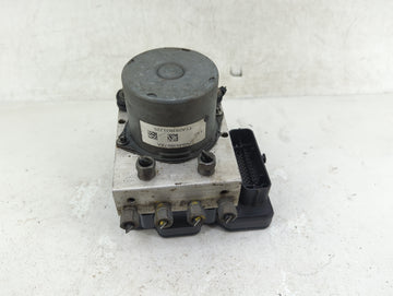 2019 Dodge Caravan ABS Pump Control Module Replacement P/N:P68443867AA Fits Fits 2015 2016 2017 2018 2020 OEM Used Auto Part