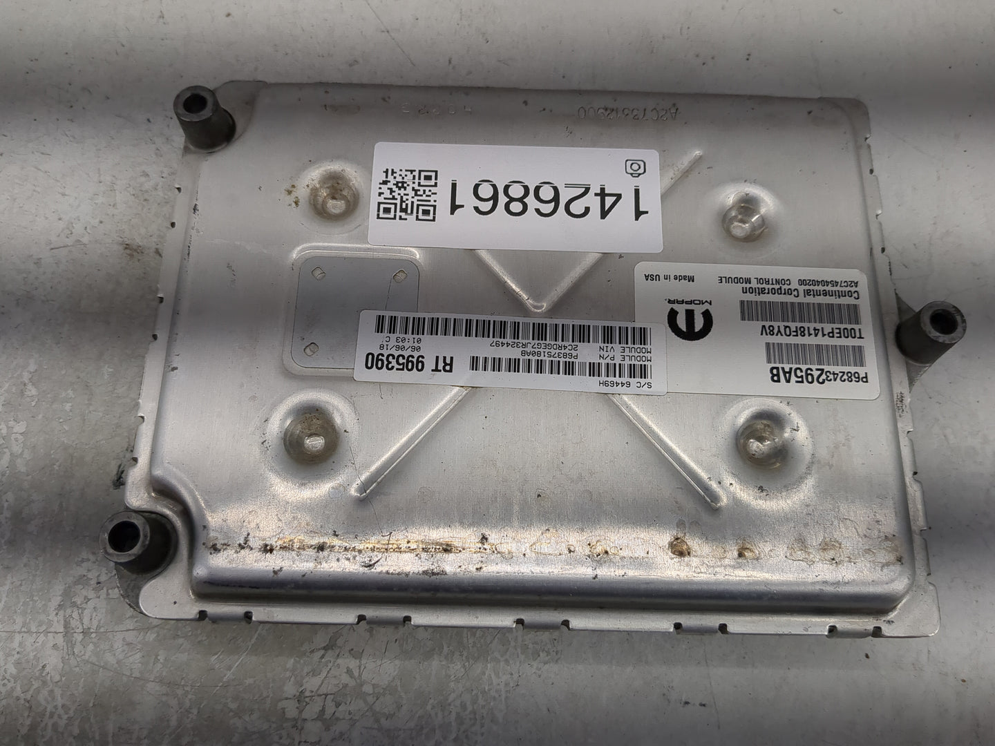2019 Dodge Caravan PCM Engine Control Computer ECU ECM PCU OEM P/N:P68243295AB 68243295AB Fits Fits 2016 2017 2018 2020 OEM 