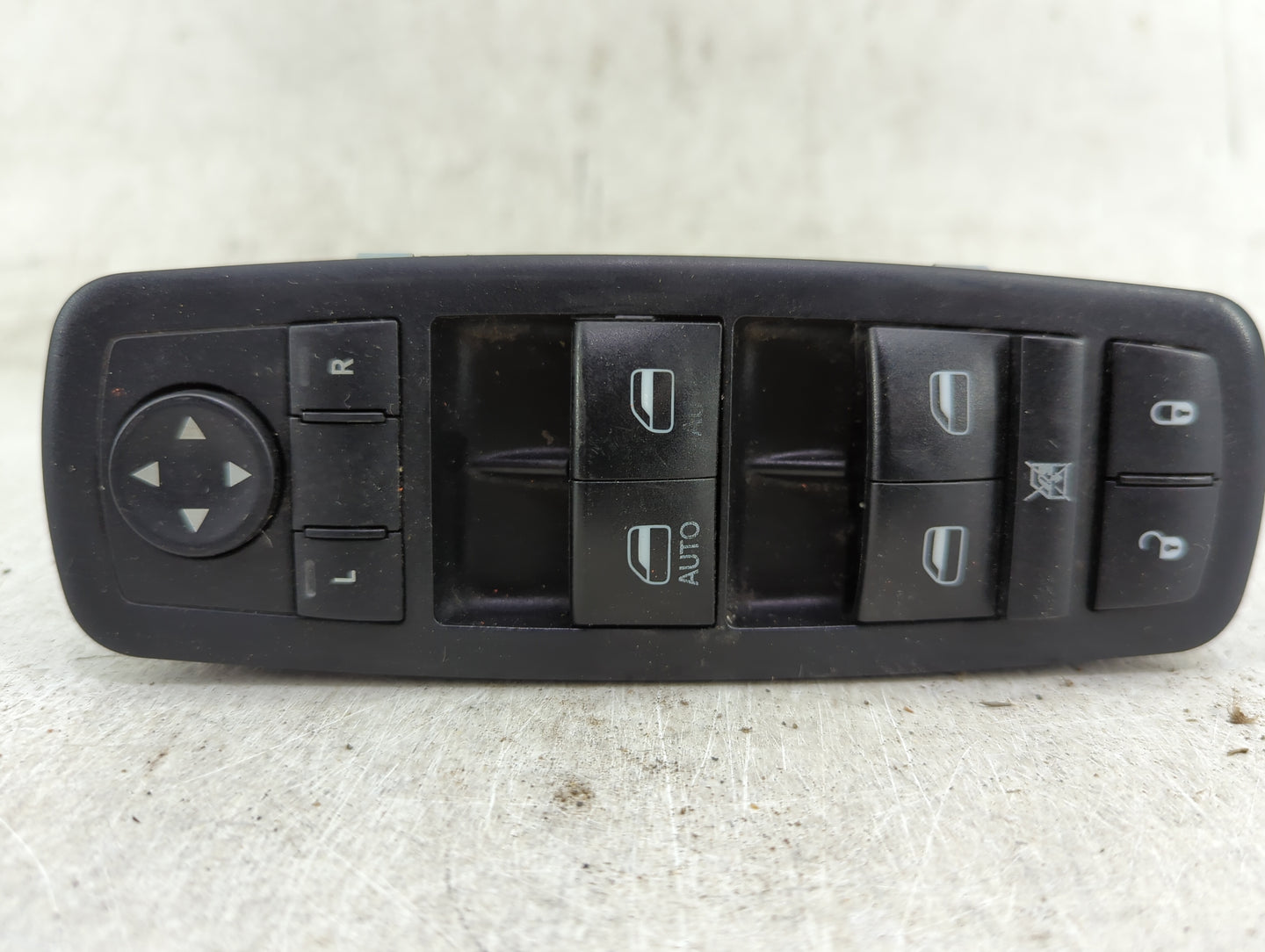 2019 Dodge Caravan Master Power Window Switch Replacement Driver Side Left P/N:68298871AA Fits OEM Used Auto Parts - Oemused