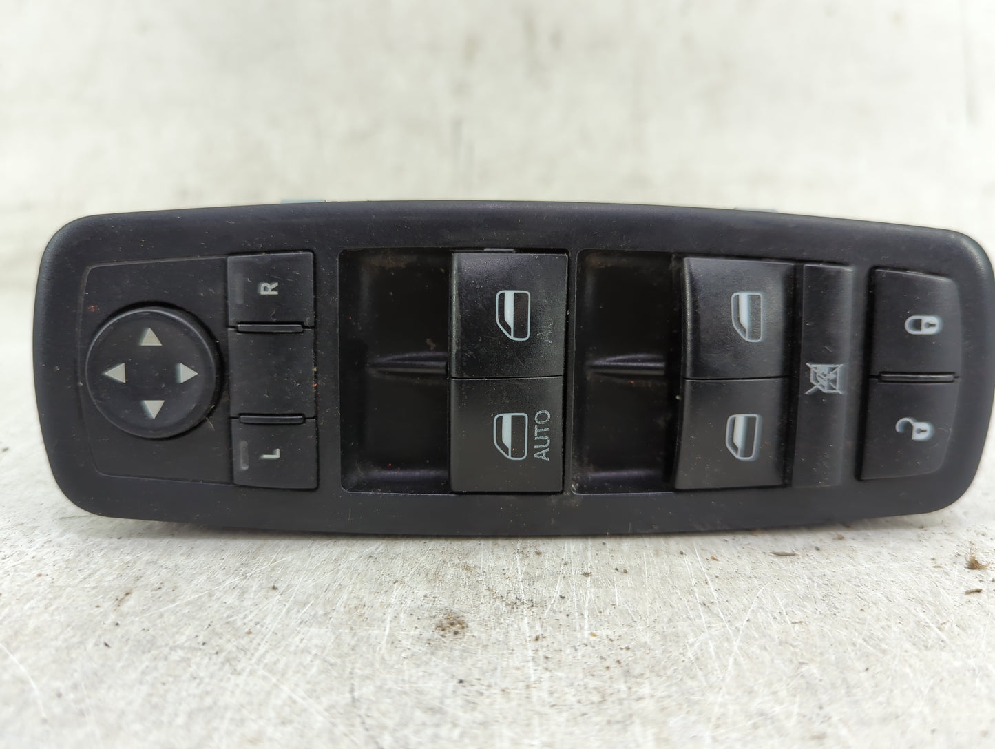 2019 Dodge Caravan Master Power Window Switch Replacement Driver Side Left P/N:68298871AA Fits OEM Used Auto Parts - Oemused