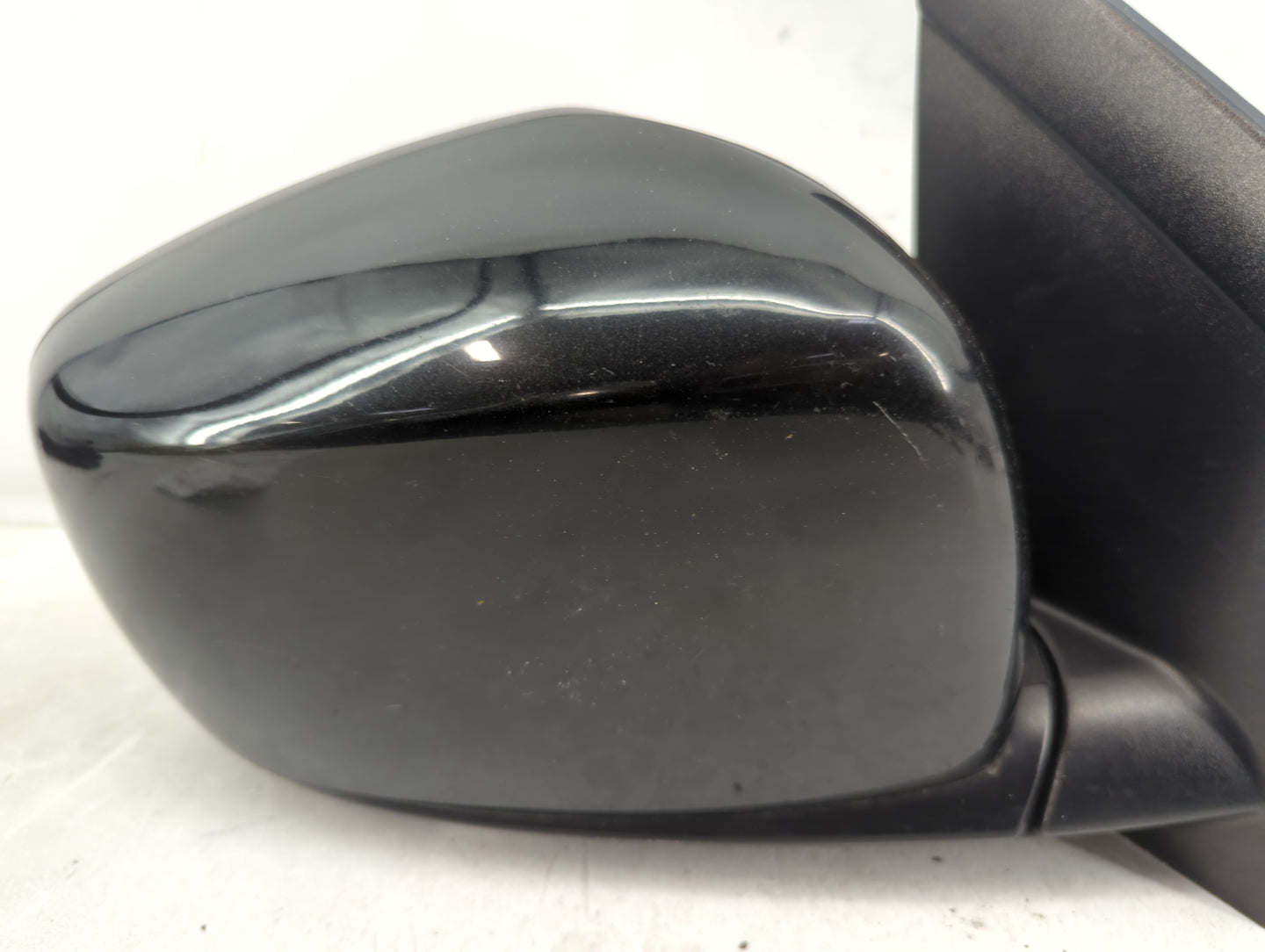 2019 Dodge Caravan Passenger Side View Mirror - Right Door Mirror OEM Used - Oemusedautoparts1.com