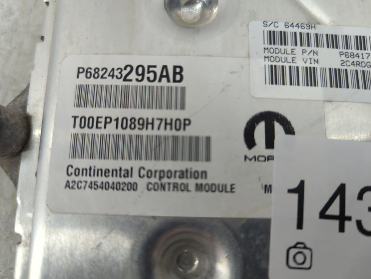 2019 Dodge Caravan PCM Engine Control Computer ECU ECM PCU OEM P/N:P68417190AB P68243295AB Fits Fits 2016 2017 2018 2020 OEM