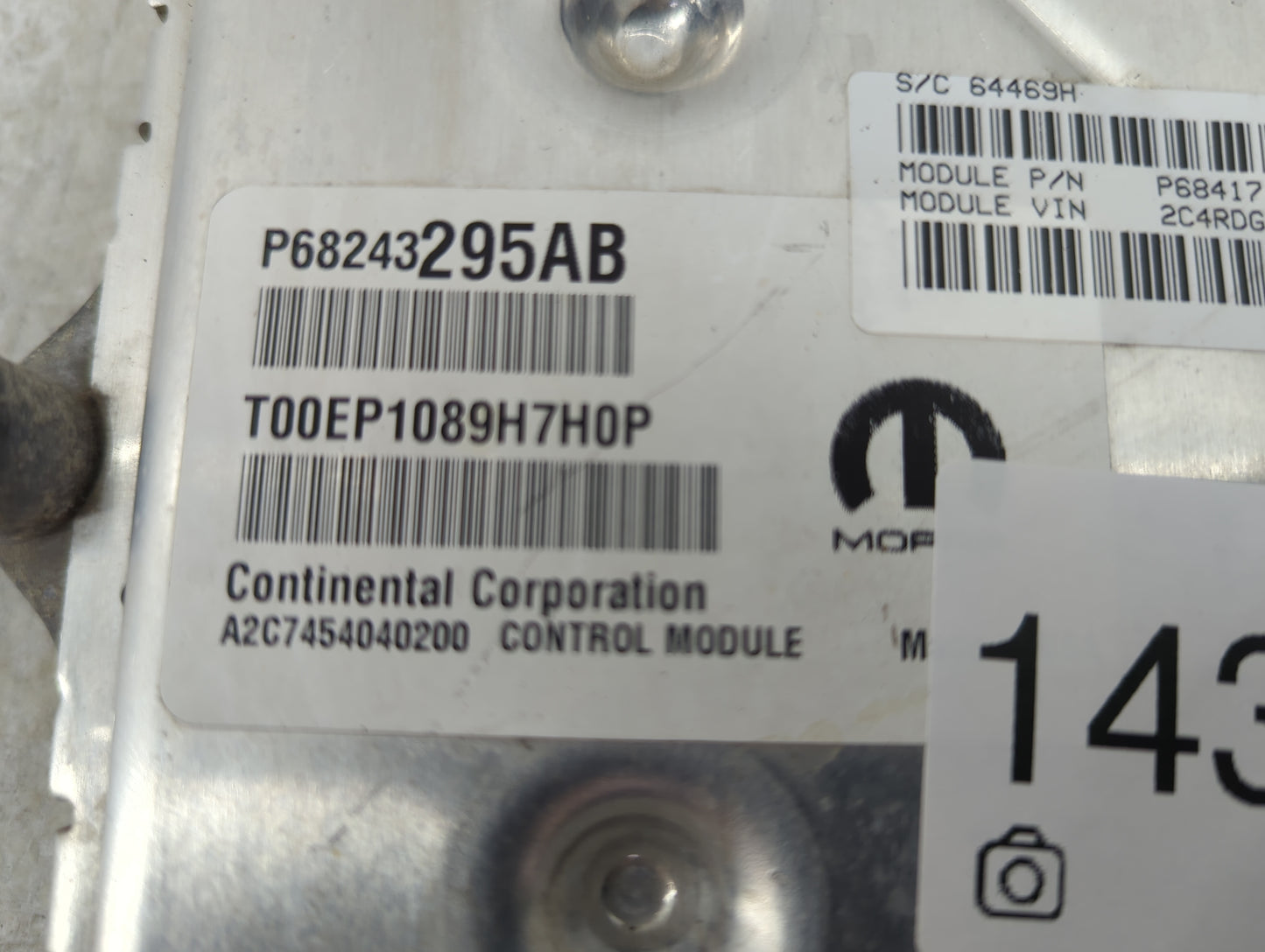 2019 Dodge Caravan PCM Engine Control Computer ECU ECM PCU OEM P/N:P68417190AB P68243295AB Fits Fits 2016 2017 2018 2020 OEM