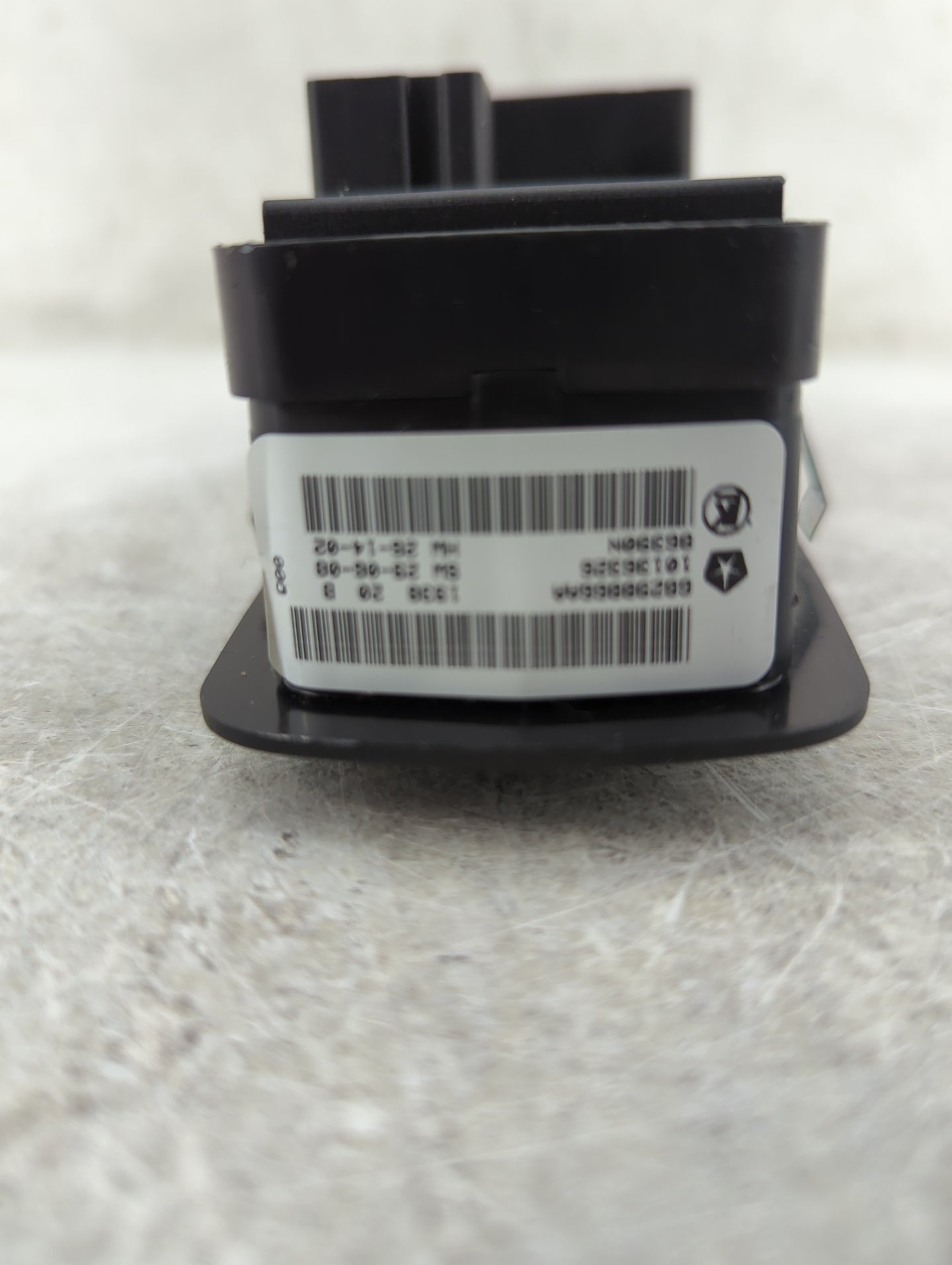 2019 Dodge Caravan Master Power Window Switch Replacement Driver Side Left P/N:68299026AA 10138326 Fits Fits 2016 2017 2018 