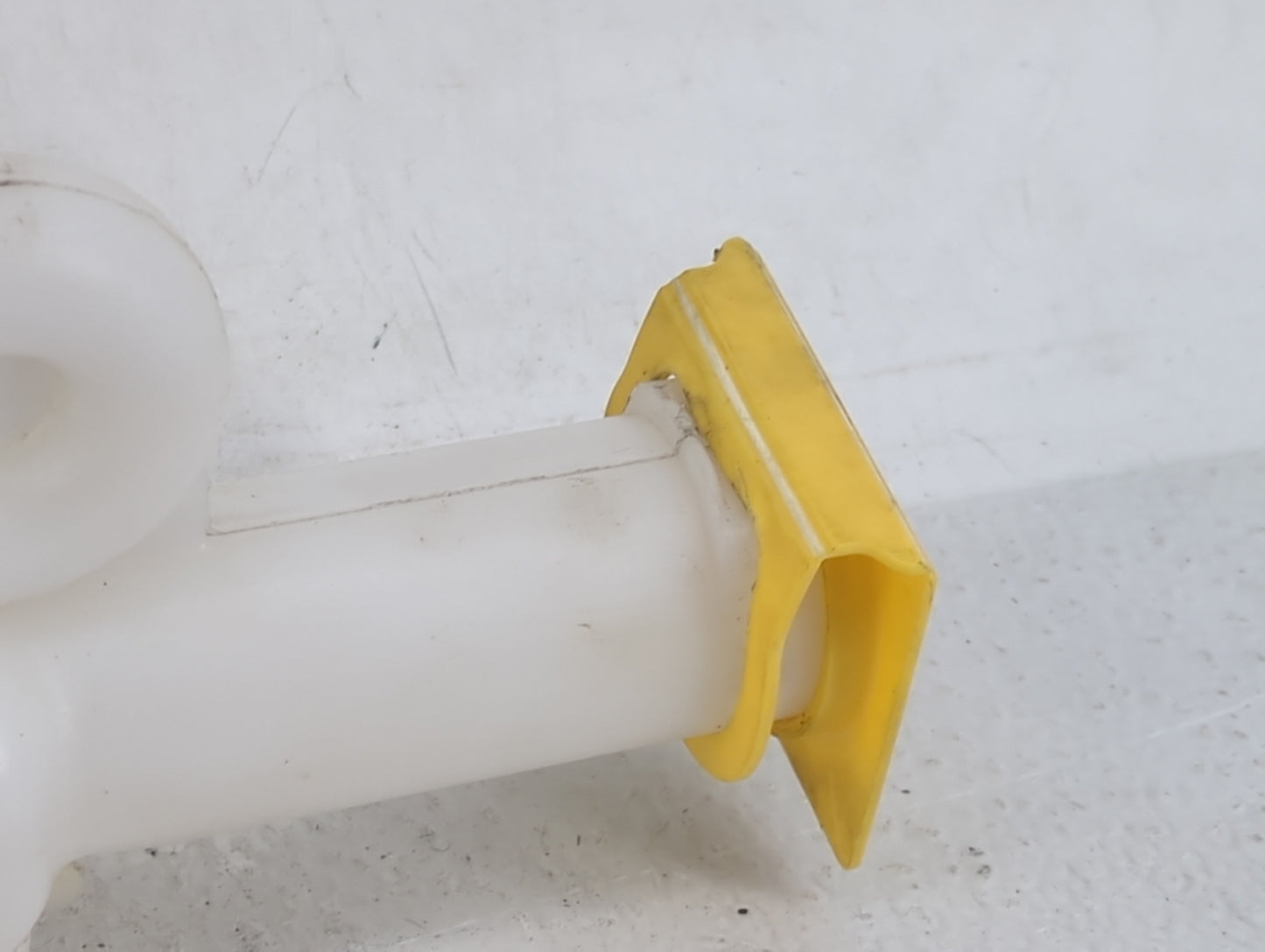 Dodge Caravan Radiator Coolant Overflow Expansion Tank Bottle - Oemusedautoparts1.com