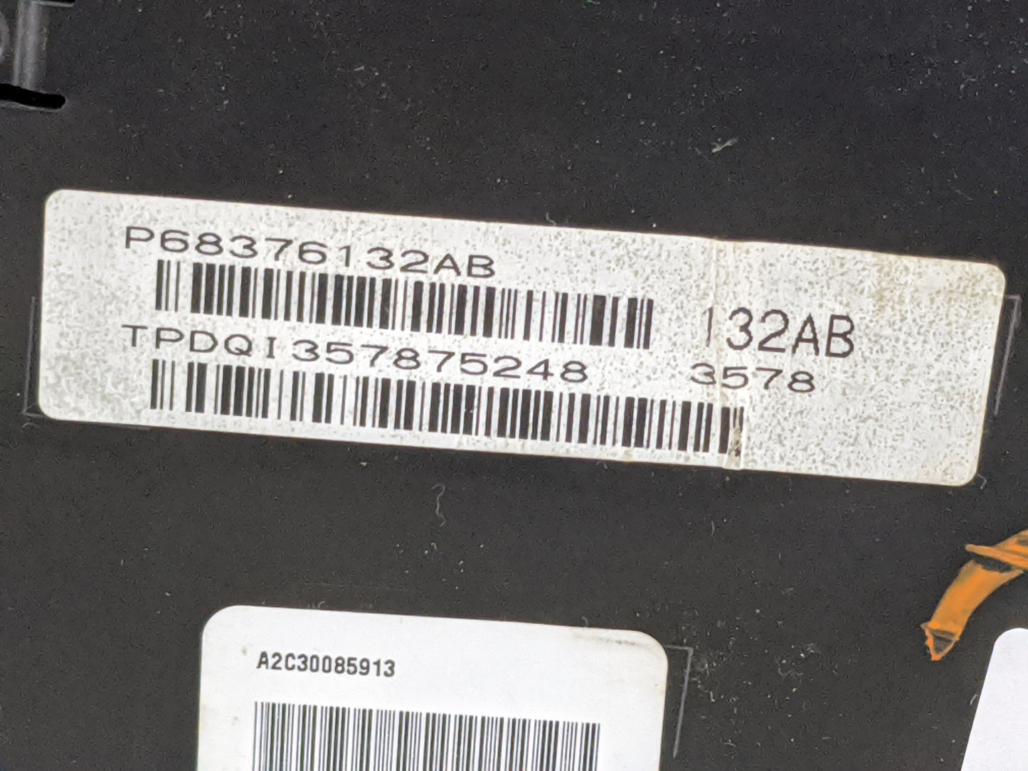 2019 Dodge Caravan Instrument Cluster Speedometer Gauges P/N:P68376132AB A2C30085913 Miles:87K Fits Fits 2020 OEM Used Auto 