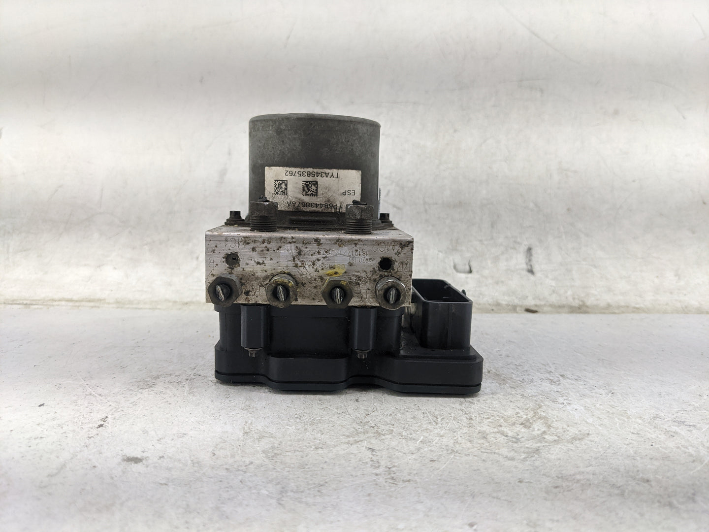 2019 Dodge Caravan ABS Pump Control Module Replacement P/N:P68443867AA TYA3458357624 Fits Fits 2015 2016 2017 2018 2020 OEM 