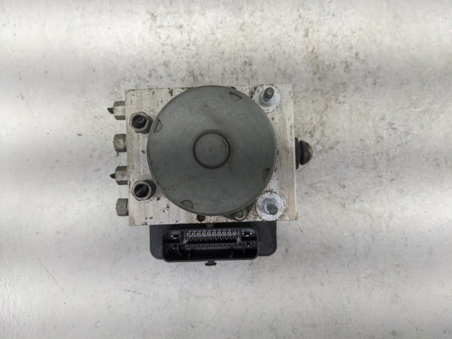 2019 Dodge Caravan ABS Pump Control Module Replacement P/N:P68443867AA TYA3458357624 Fits Fits 2015 2016 2017 2018 2020 OEM 