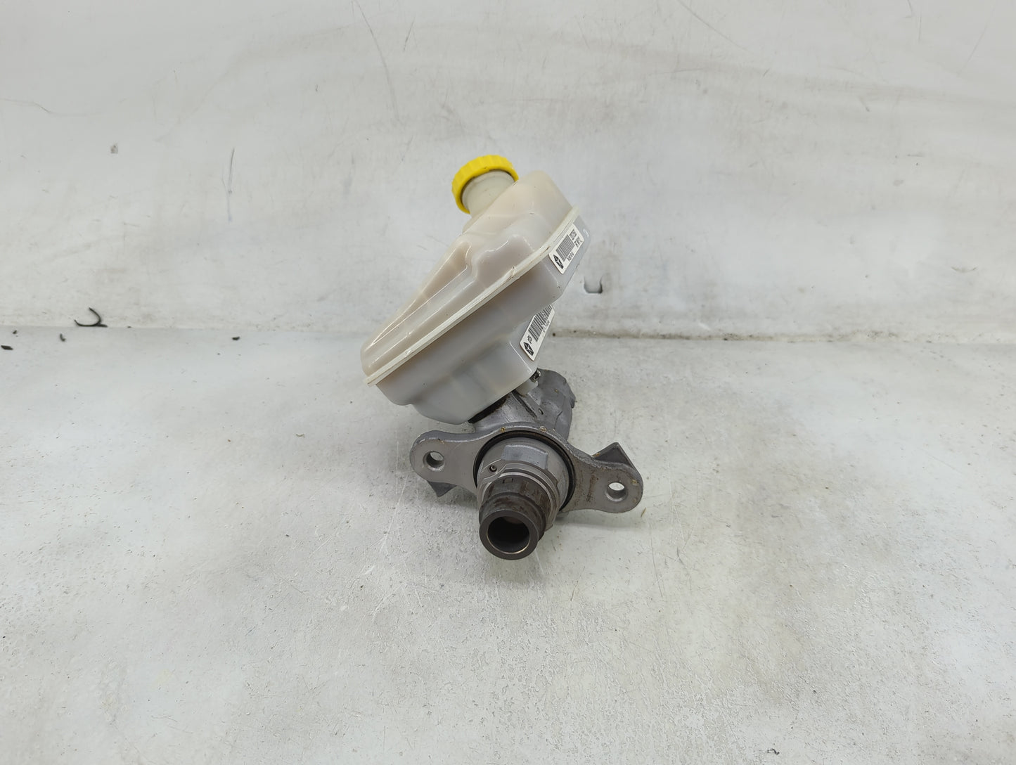 Dodge Caravan Brake Master Cylinder 1490011 - Oemusedautoparts1.com