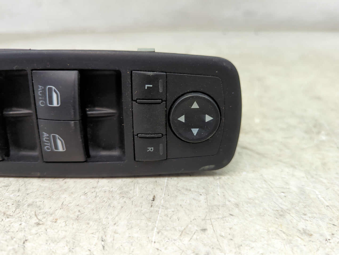 2019 Dodge Caravan Master Power Window Switch Replacement Driver Side Left P/N:68298871AA 10136342 Fits OEM Used Auto Parts 