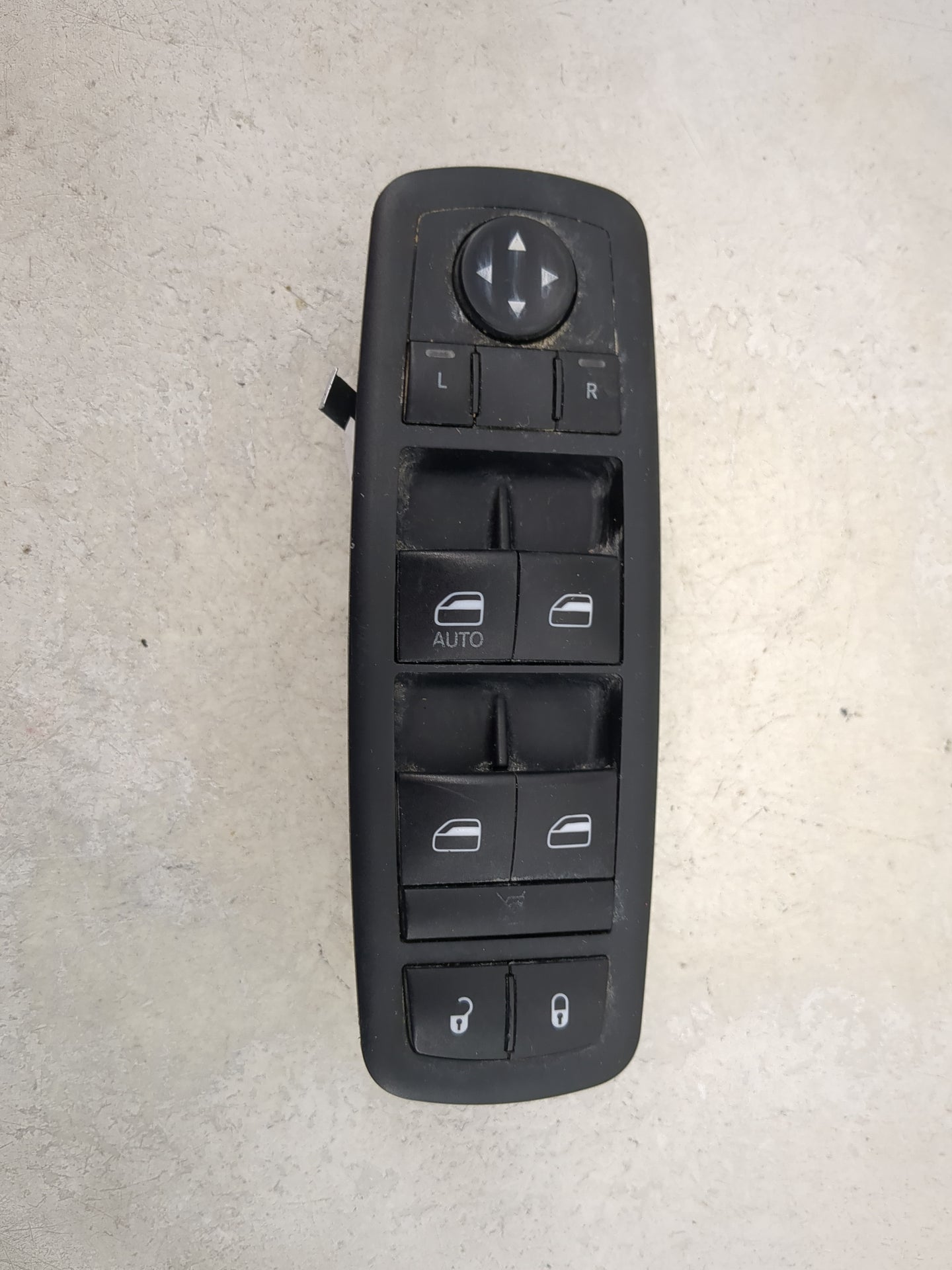 2019 Dodge Caravan Master Power Window Switch Replacement Driver Side Left P/N:68268371AA 10136342 Fits OEM Used Auto Parts 