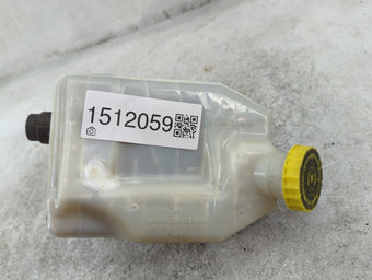 compare product Dodge Caravan Brake Master Cylinder 1512059