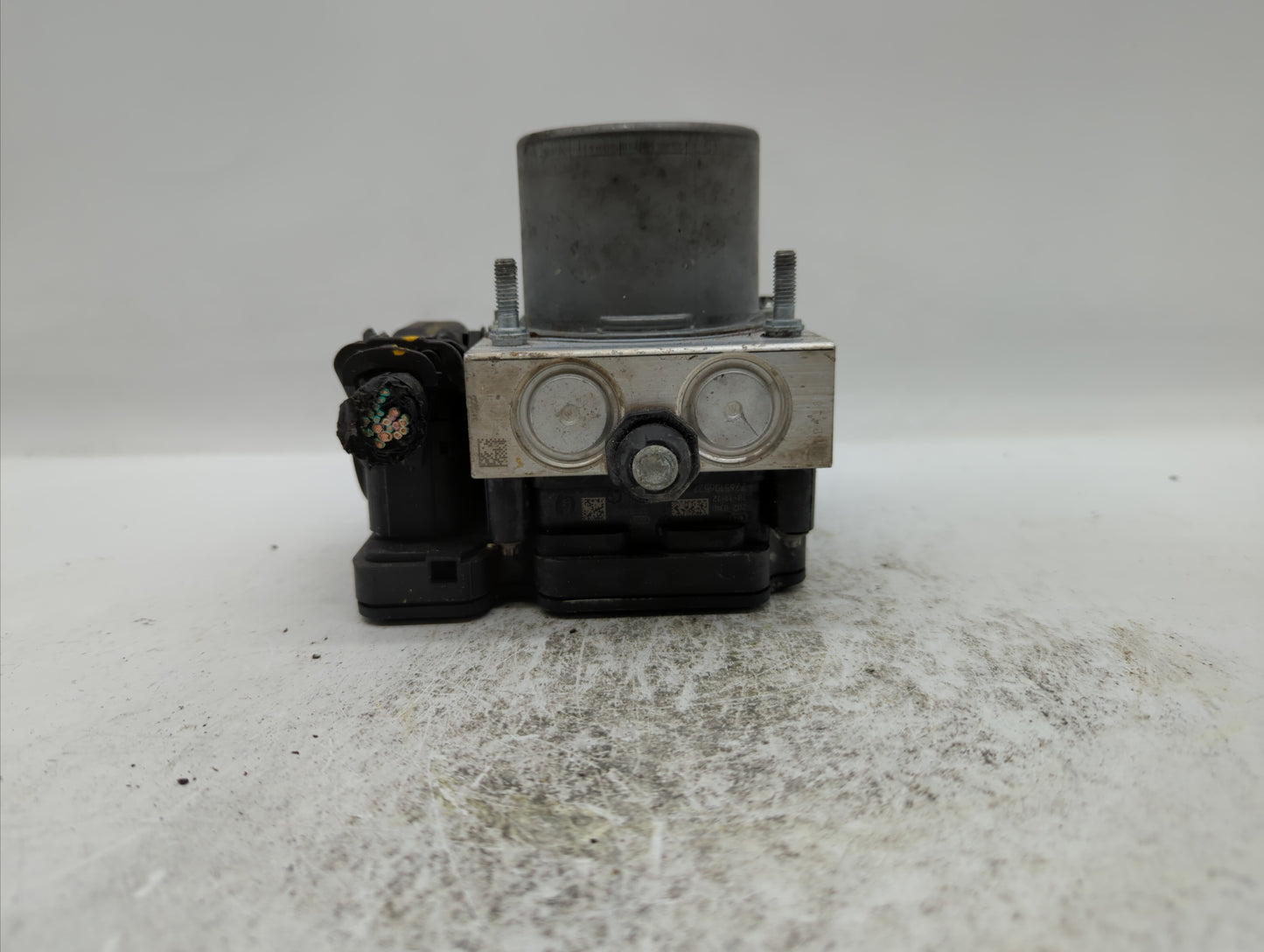 2019 Dodge Caravan ABS Pump Control Module Replacement P/N:68183803AC P68183803AC, 68443867AA Fits Fits 2015 2016 2017 2018 