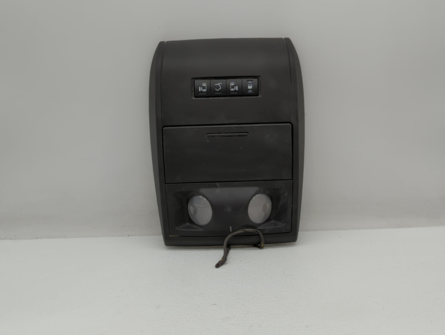 2019 Dodge Caravan Overhead Roof Console - Oemusedautoparts1.com