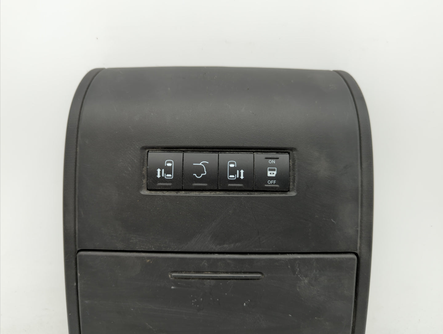 2019 Dodge Caravan Overhead Roof Console - Oemusedautoparts1.com