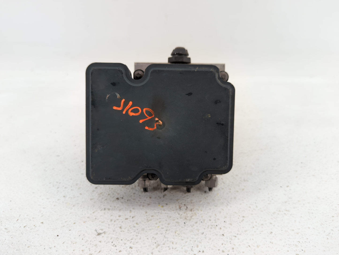 2019 Dodge Caravan ABS Pump Control Module Replacement P/N:68183803AC P68183803AC, 68443867AA Fits Fits 2015 2016 2017 2018 