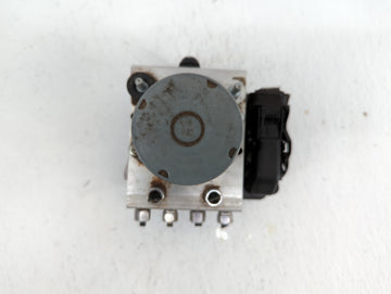 2019 Dodge Caravan ABS Pump Control Module Replacement P/N:68183803AC P68183803AC, 68443867AA Fits Fits 2015 2016 2017 2018 OEM Used Auto Parts