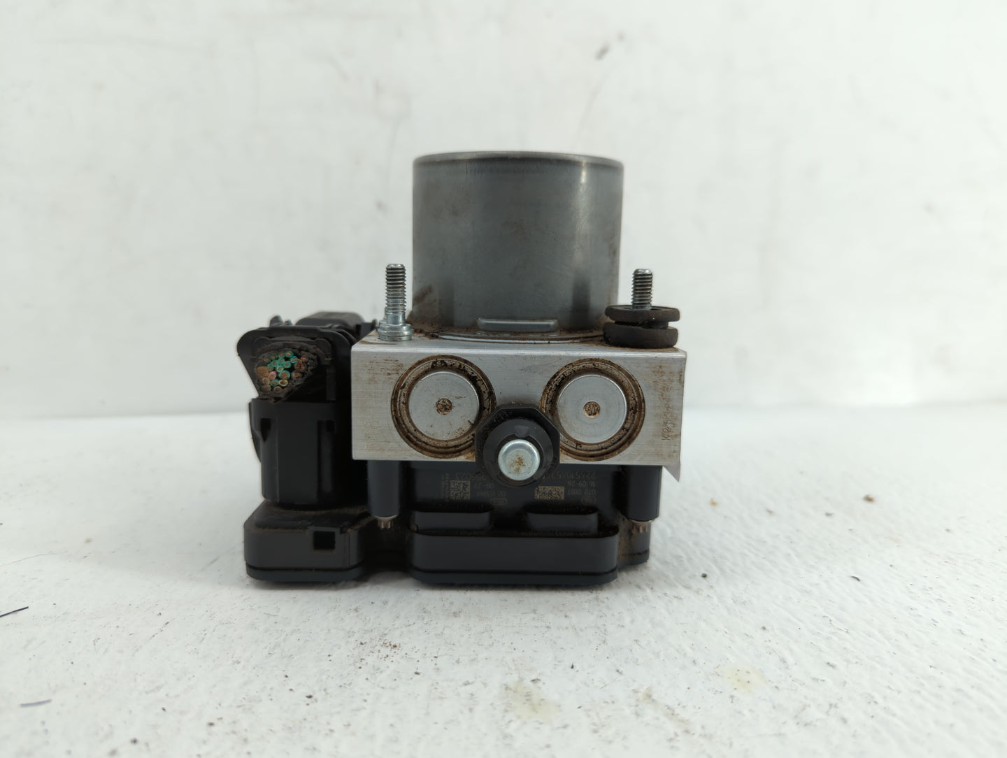 2019 Dodge Caravan ABS Pump Control Module Replacement P/N:68183803AC P68183803AC, 68443867AA Fits Fits 2015 2016 2017 2018 