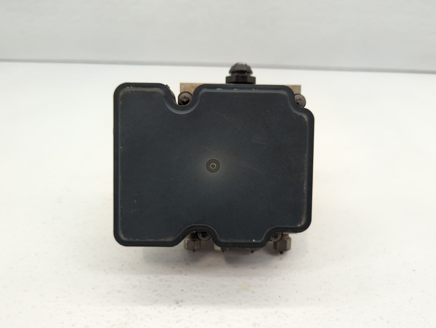 2019 Dodge Caravan ABS Pump Control Module Replacement P/N:P68049120AB 68183803AD, P68443867AA Fits Fits 2015 2016 2017 2018