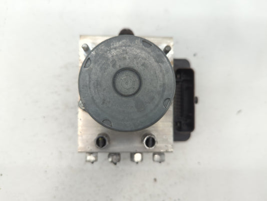 2019 Dodge Caravan ABS Pump Control Module Replacement P/N:P68049120AB 68183803AD, P68443867AA Fits Fits 2015 2016 2017 2018 2020 OEM Used Auto Parts