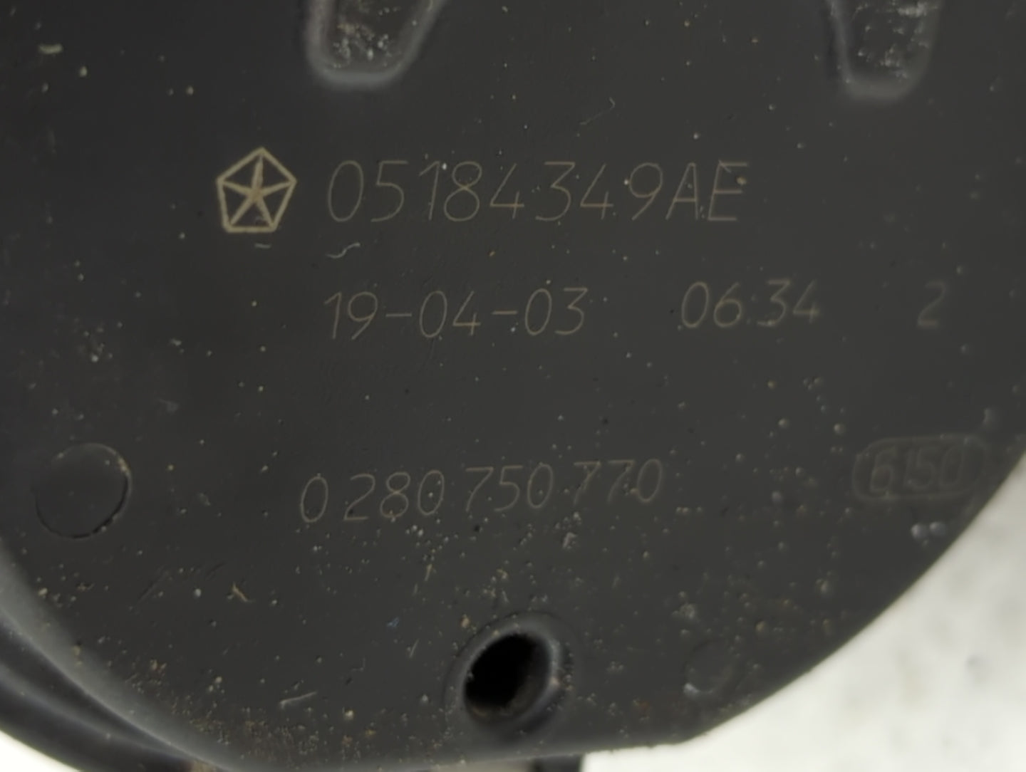 2019 Dodge Caravan Throttle Body P/N:05184349AE Fits Fits 2011 2012 2013 2014 2015 2016 2017 2018 2020 2021 2022 OEM Used Au